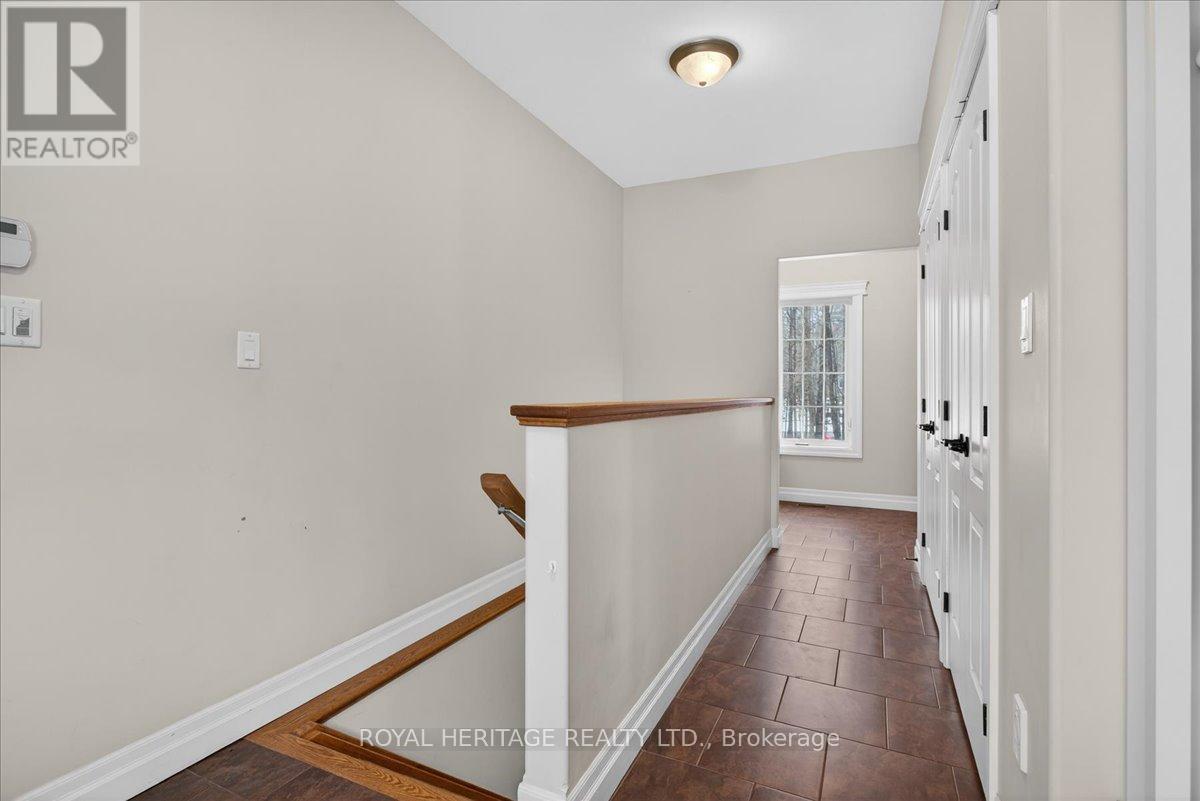 134 MITCHELL CRESCENT - 17