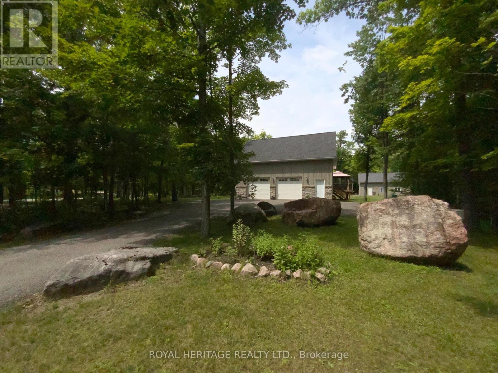 134 MITCHELL CRESCENT - 24