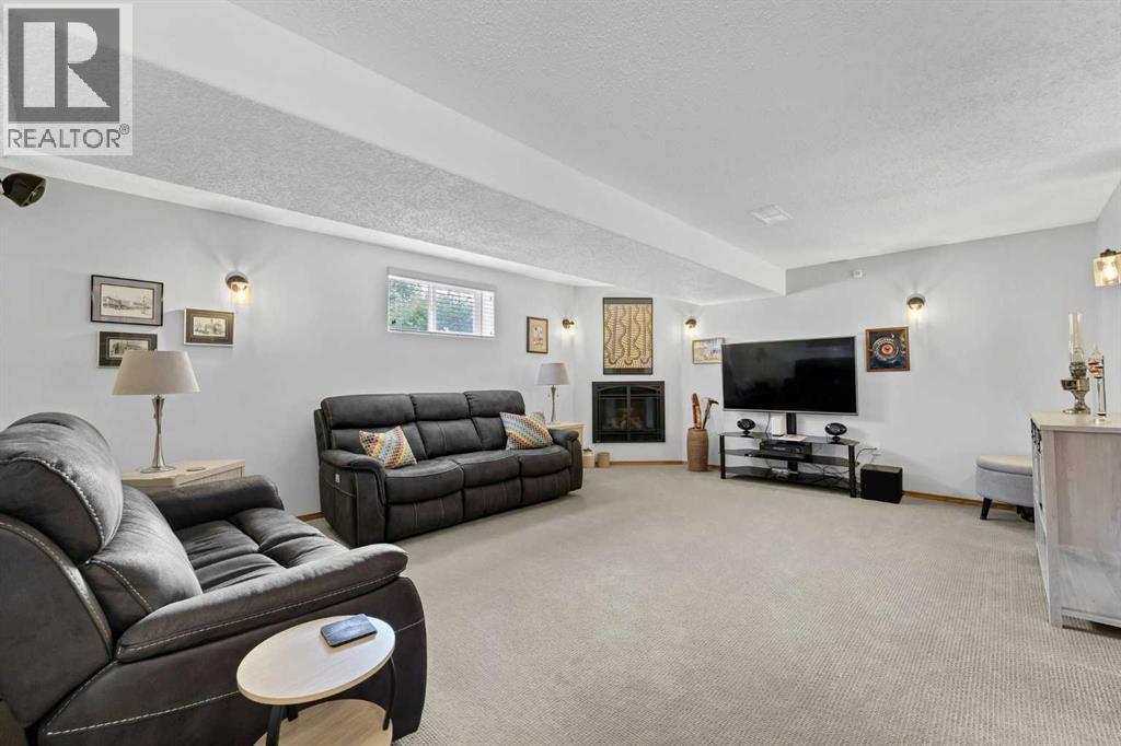 2 Hunter Court NE — photo 23