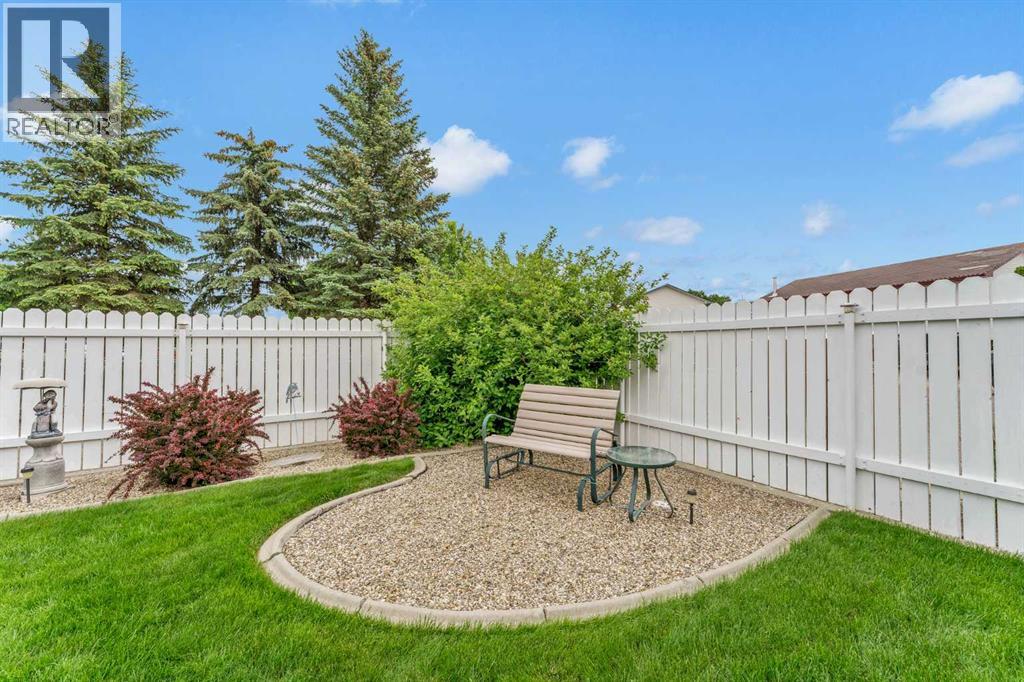 2 Hunter Court NE — photo 46