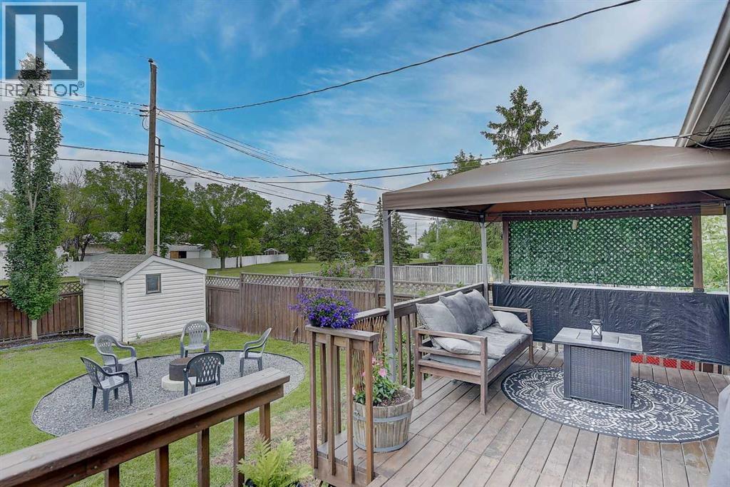 11219 92B Street - 7
