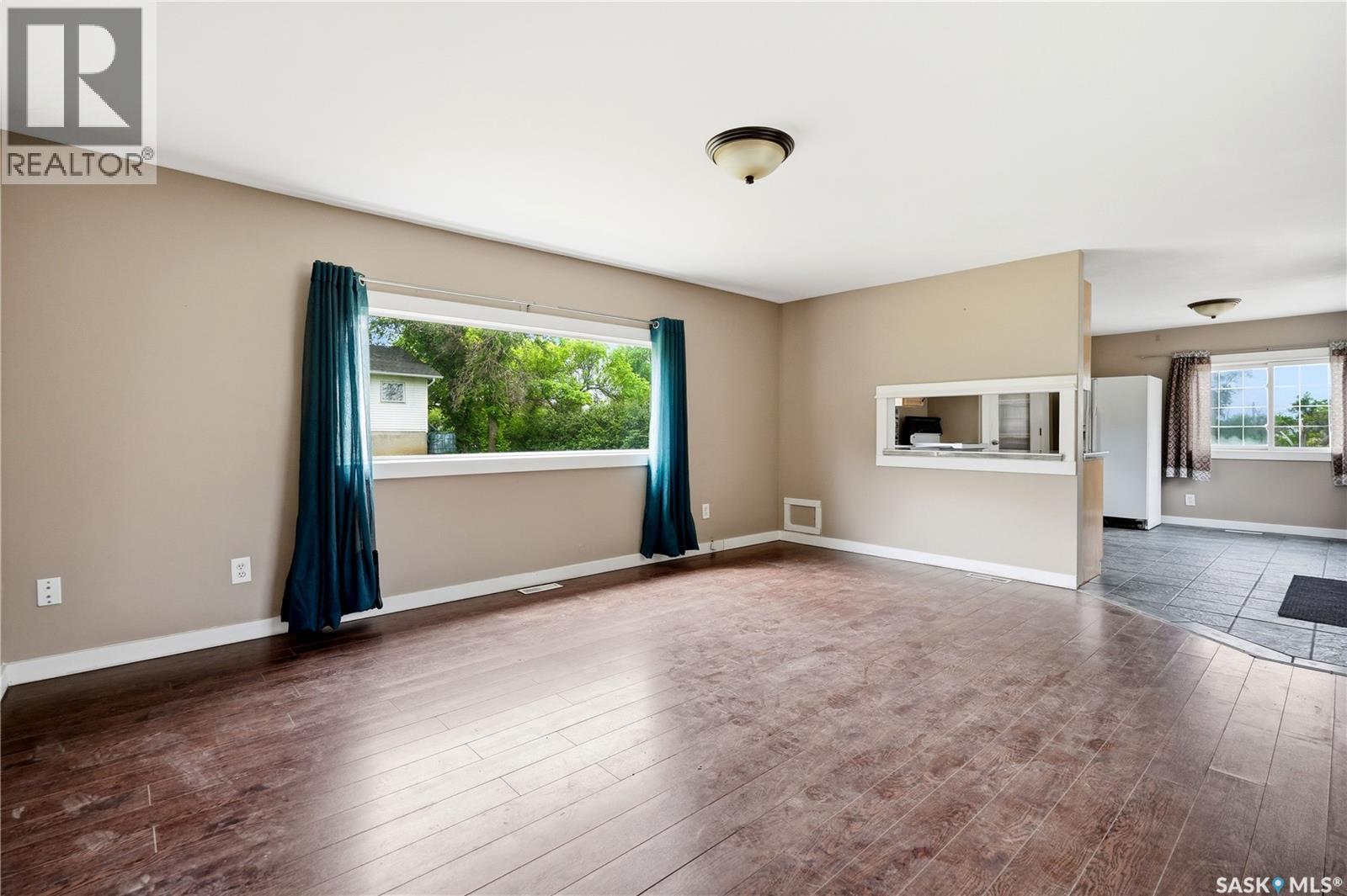 123 3rd STREET W - 12