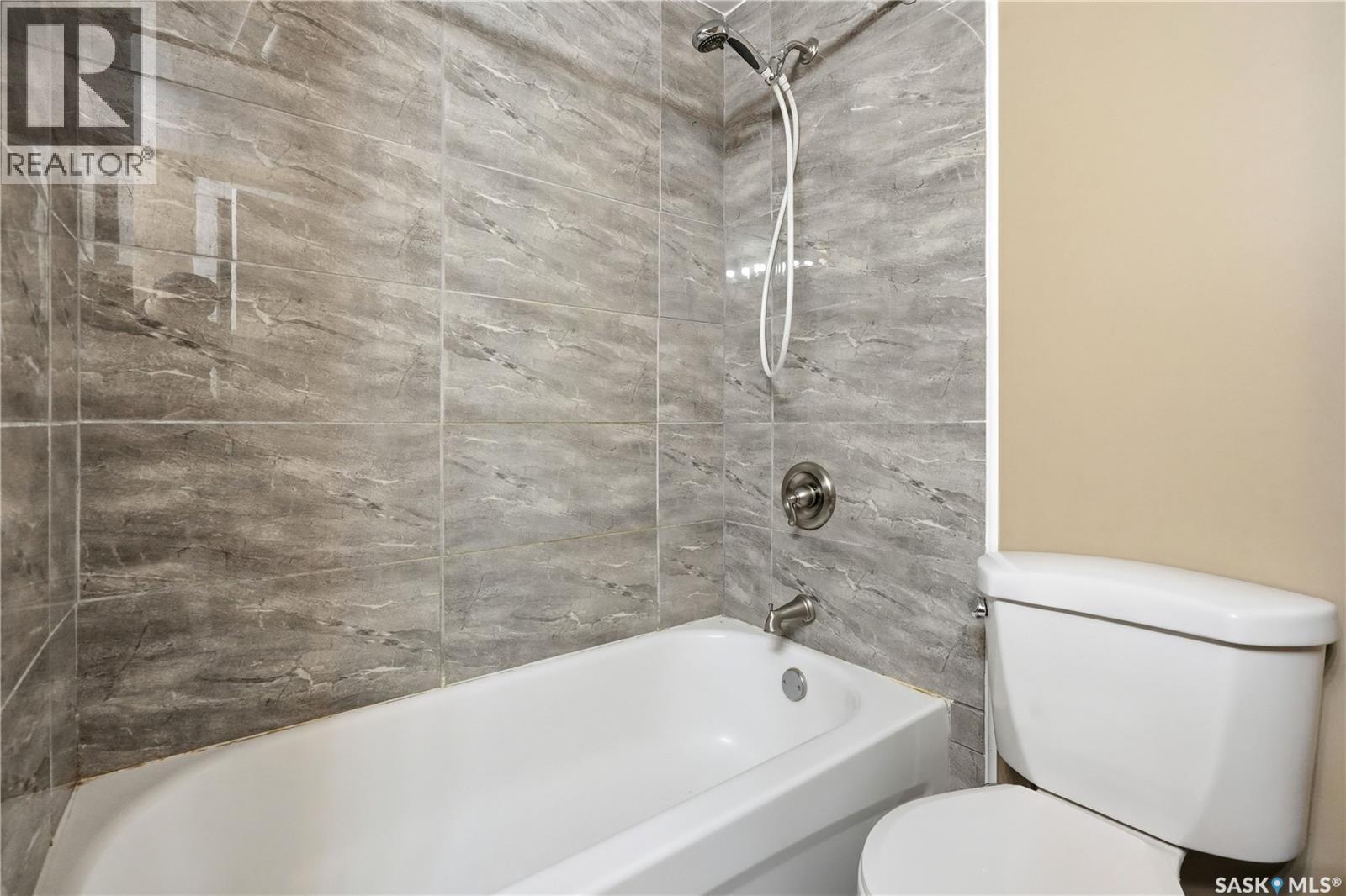 123 3rd STREET W - 17