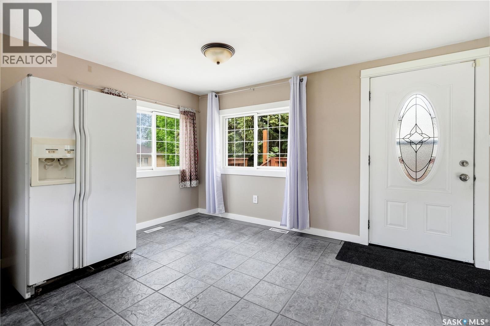123 3rd STREET W - 4