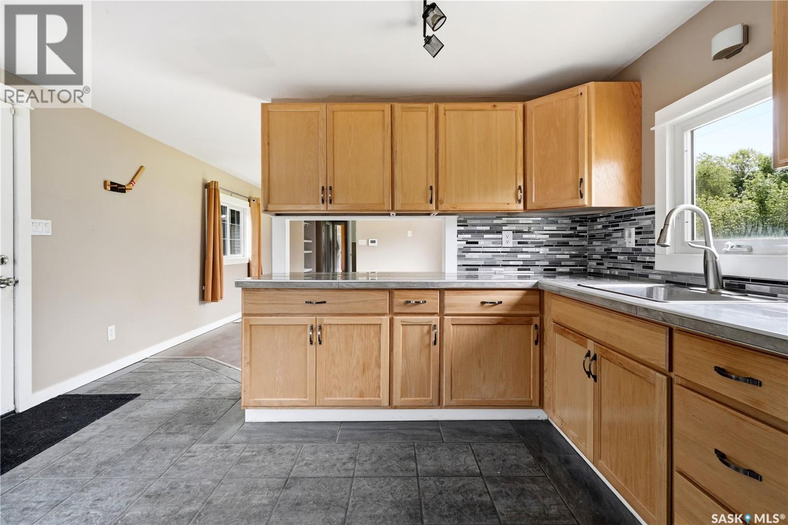 123 3rd STREET W - 8