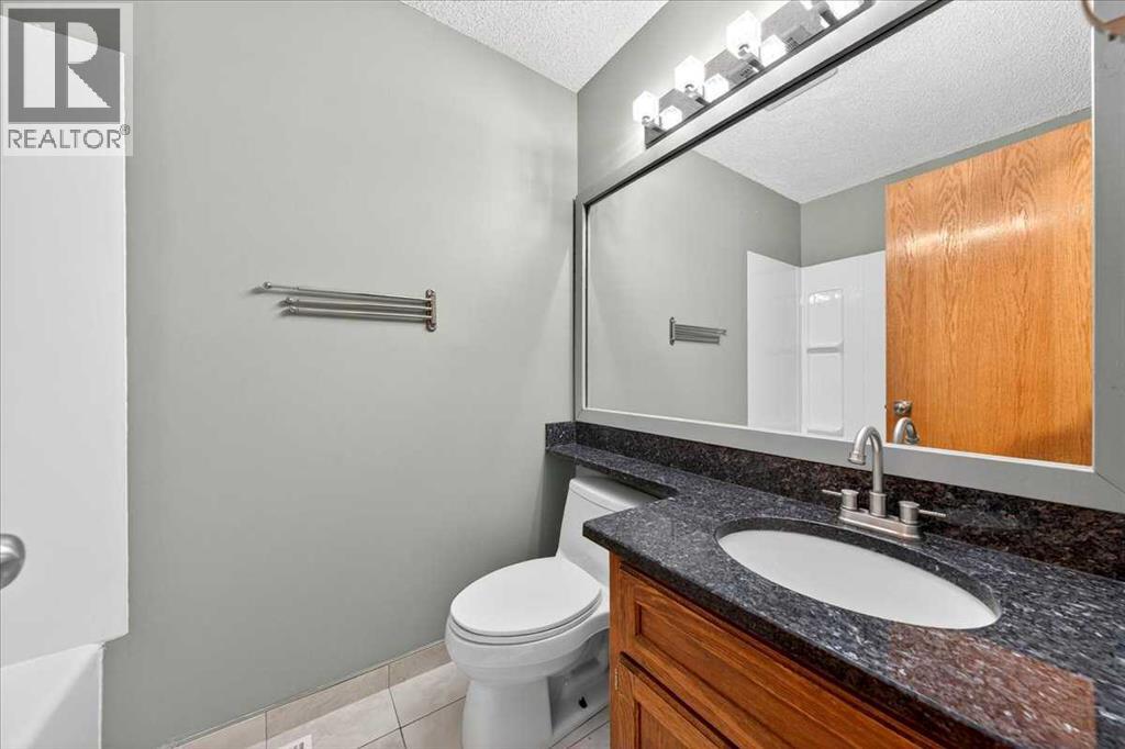 86 Douglas Woods Close SE — photo 17