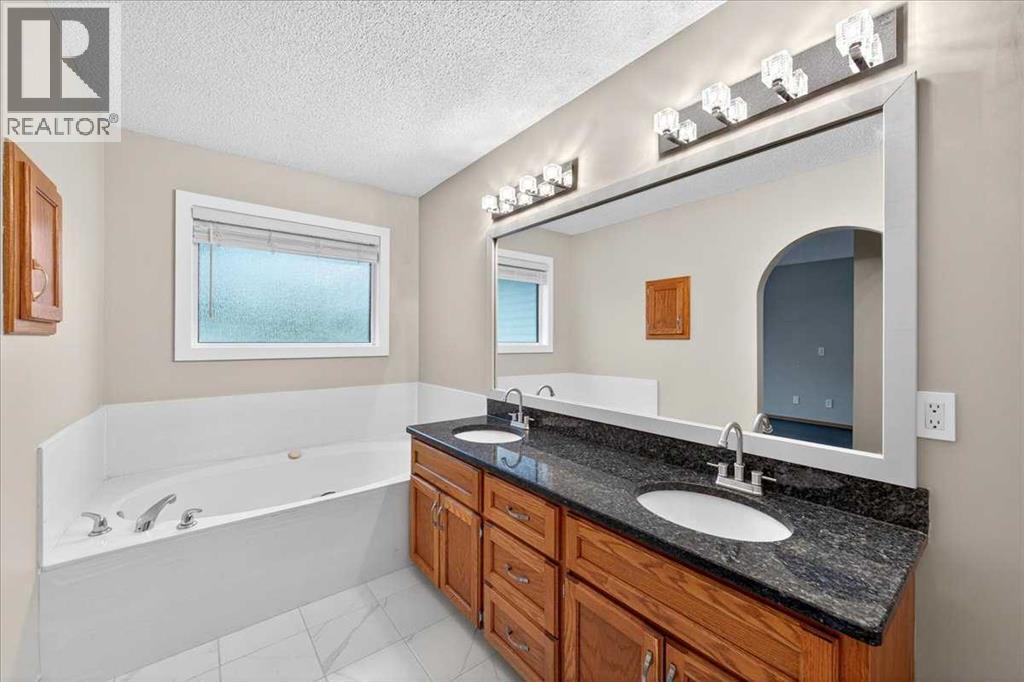 86 Douglas Woods Close SE — photo 21