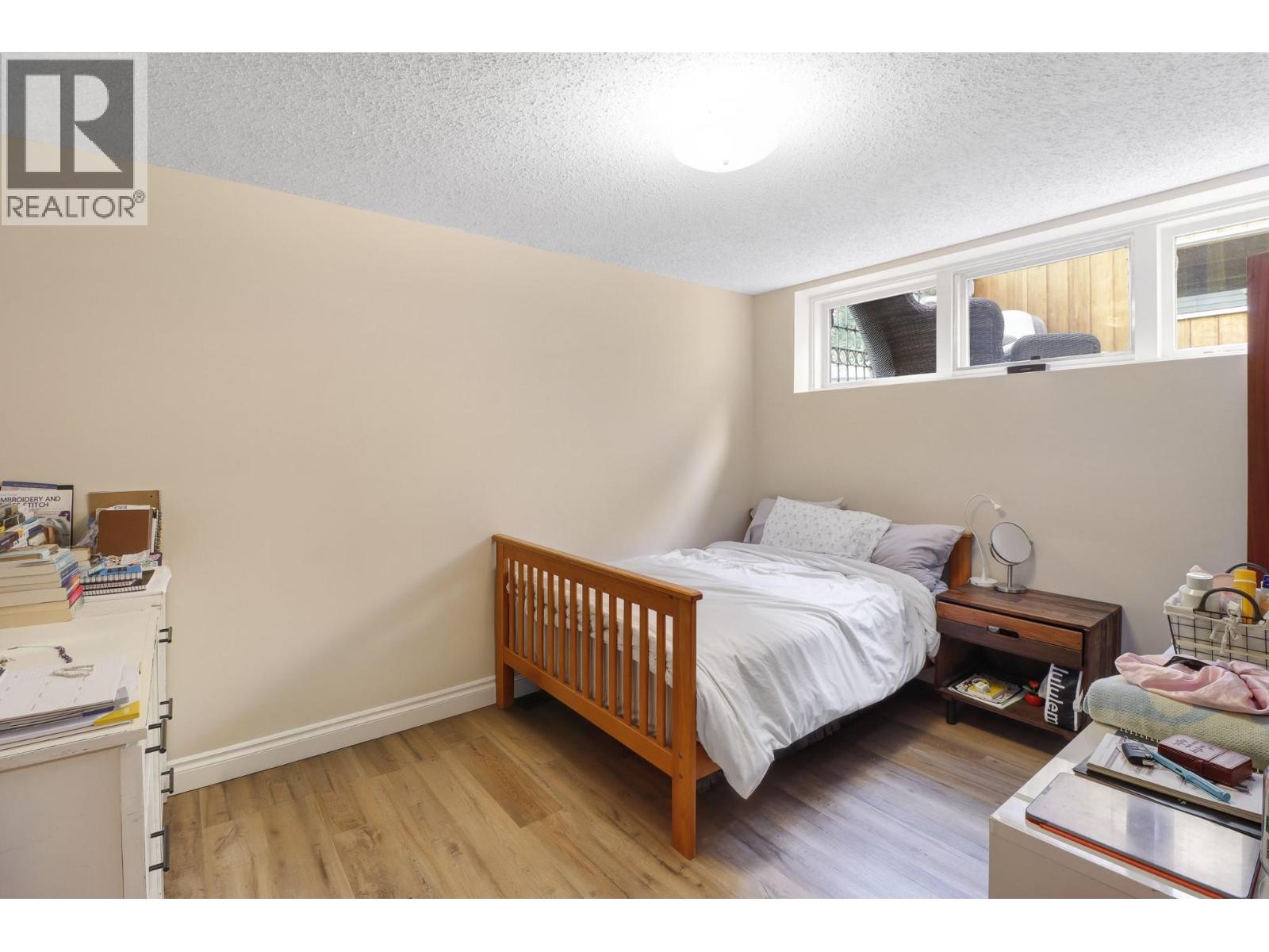 712 17 Avenue - 47