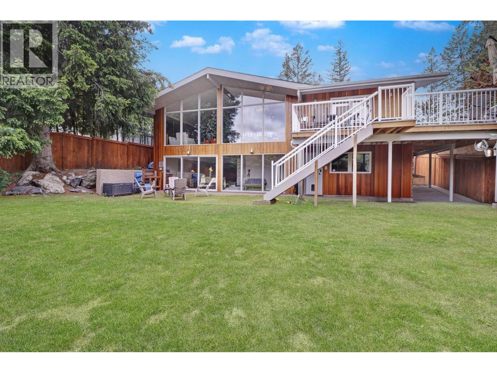 712 17 Avenue - 51