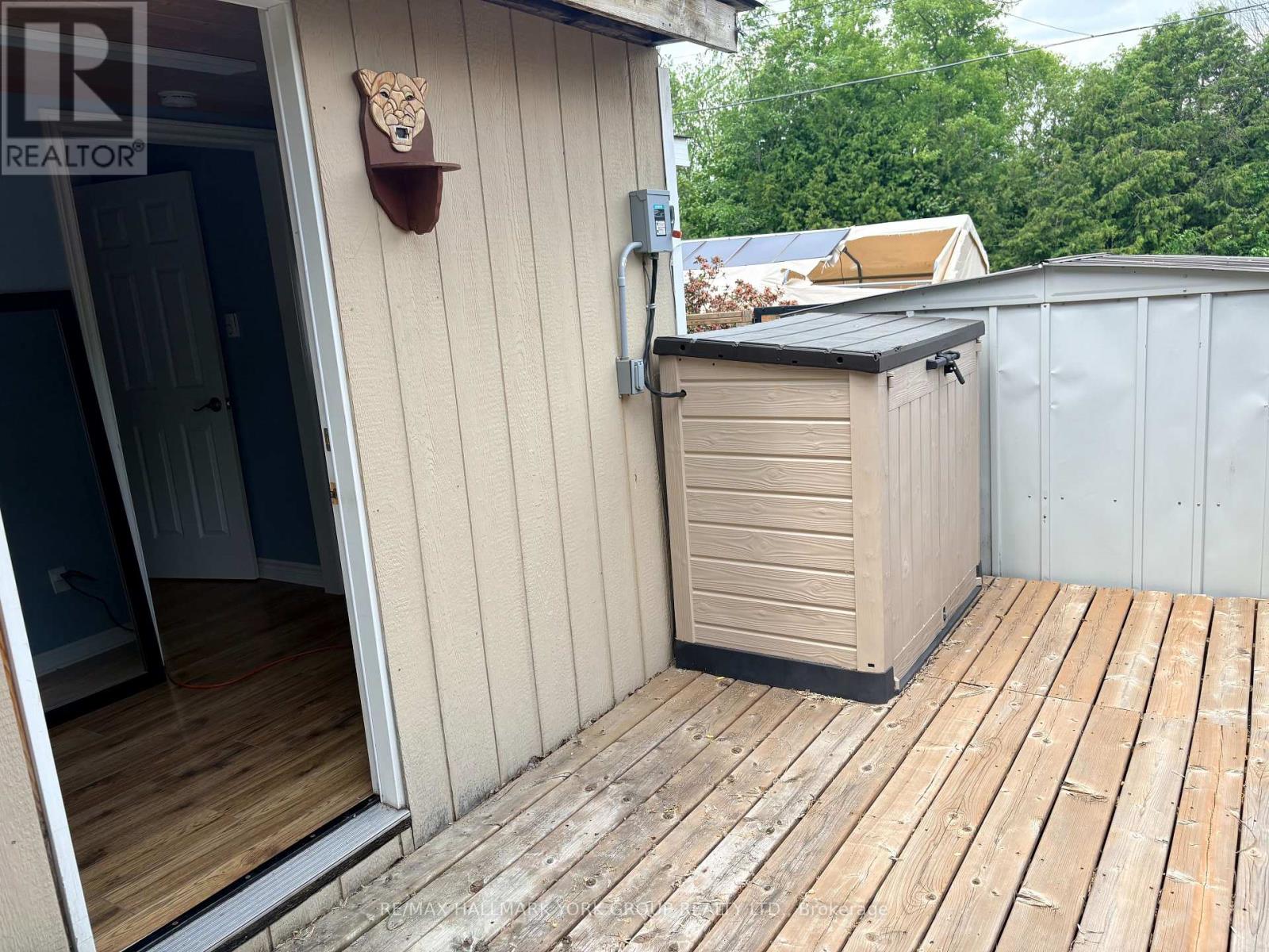 78 VERNON STREET - 18