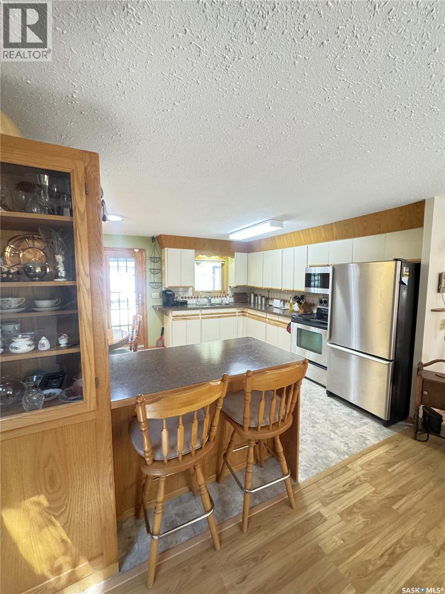 308 Francis AVENUE - 8