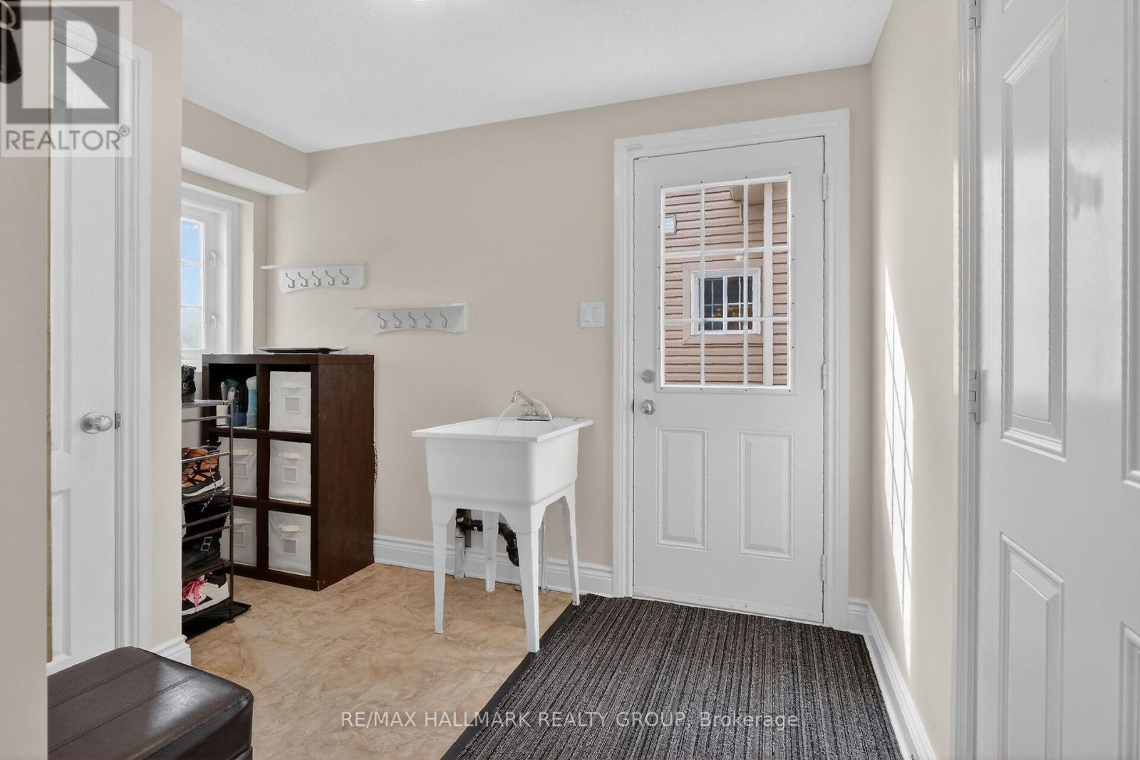 5 Bed, 5 Bath House for Sale in Ottawa – 453 KEITH CRESCENT, Ottawa – MLS# X12912920 - Image 39