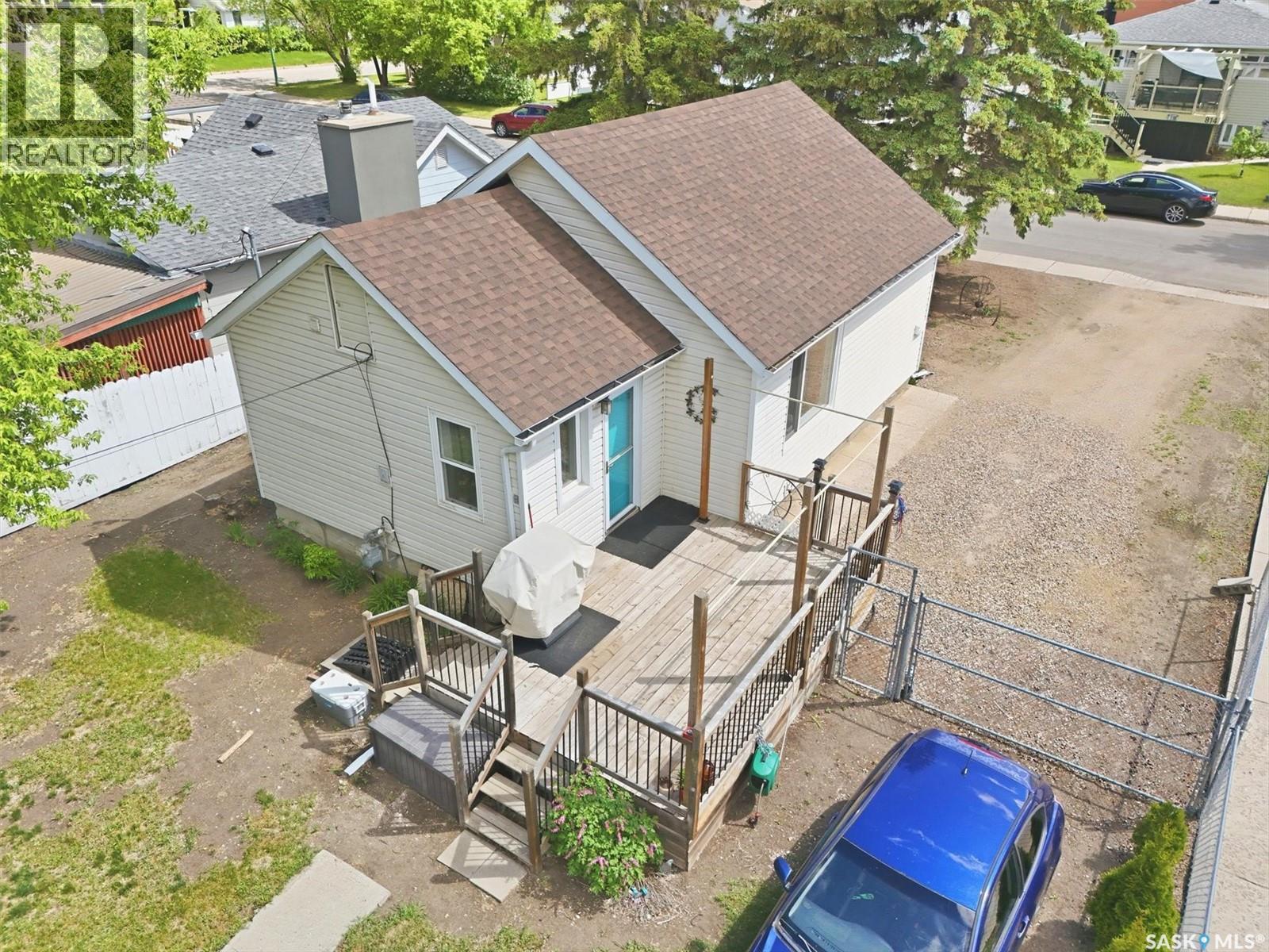 811 O AVENUE S — photo 32