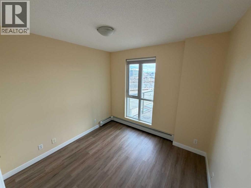 #603 325 3 Street SE - 14