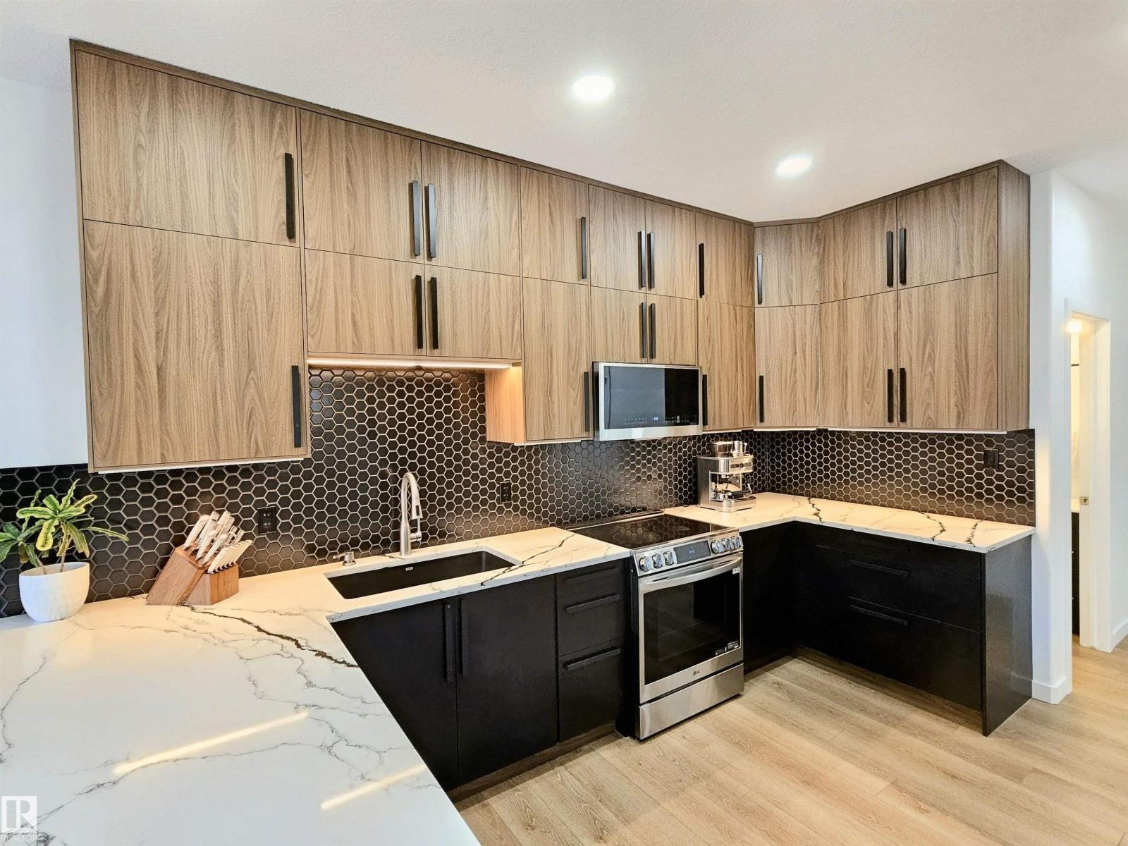 12936 161A AV NW - 1