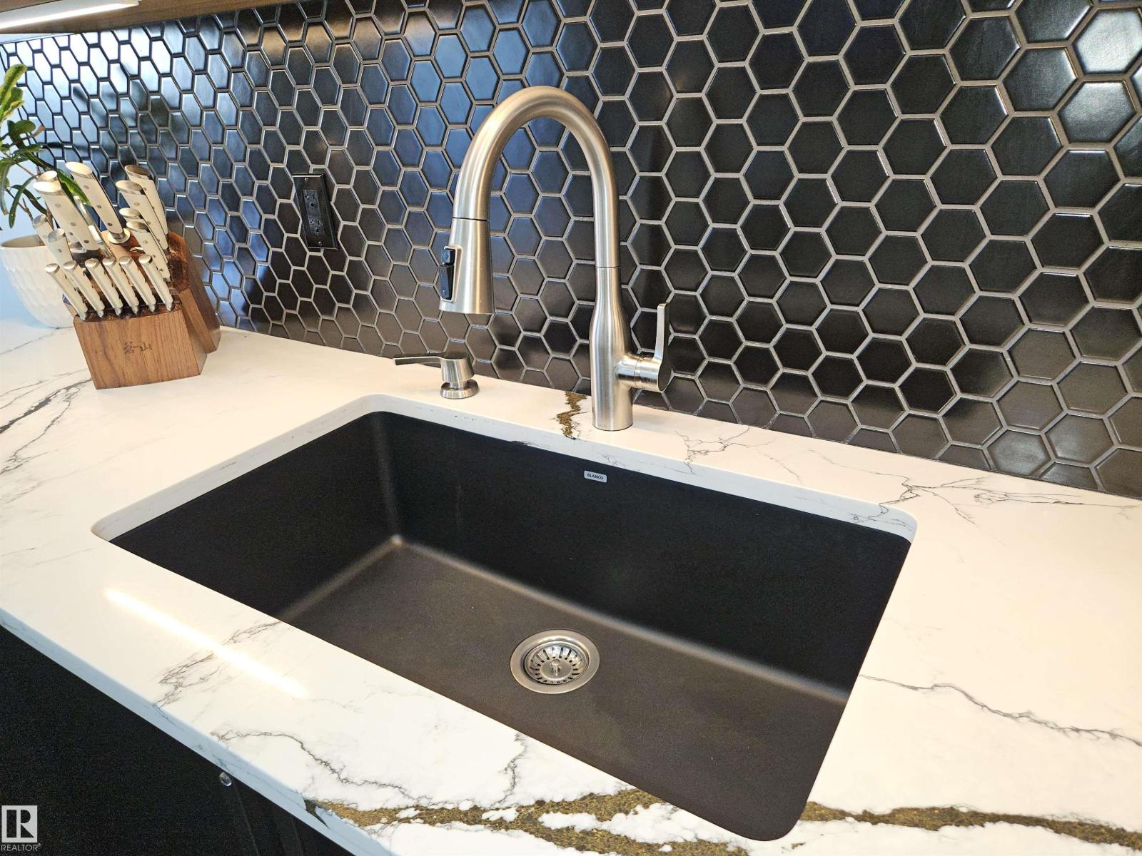 12936 161A AV NW - 10