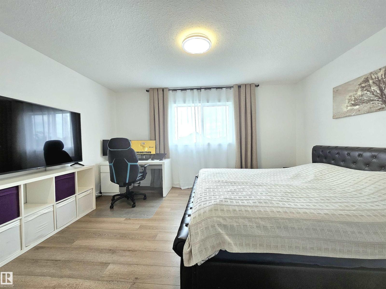 12936 161A AV NW - 21