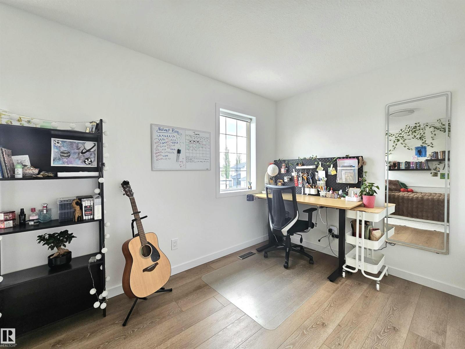 12936 161A AV NW - 32