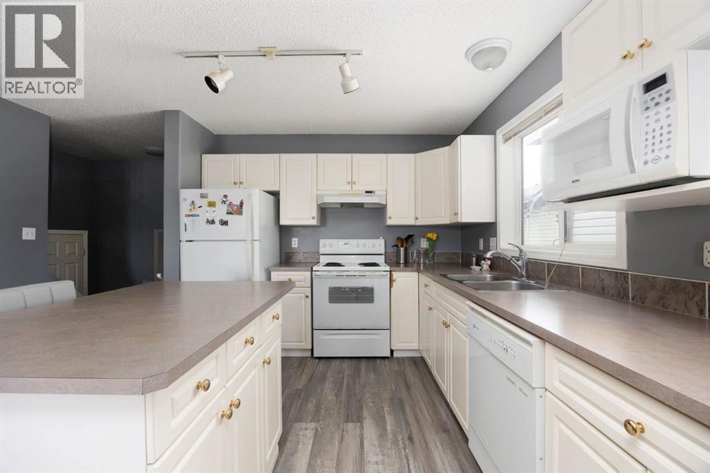 240 Sitka Drive — photo 11