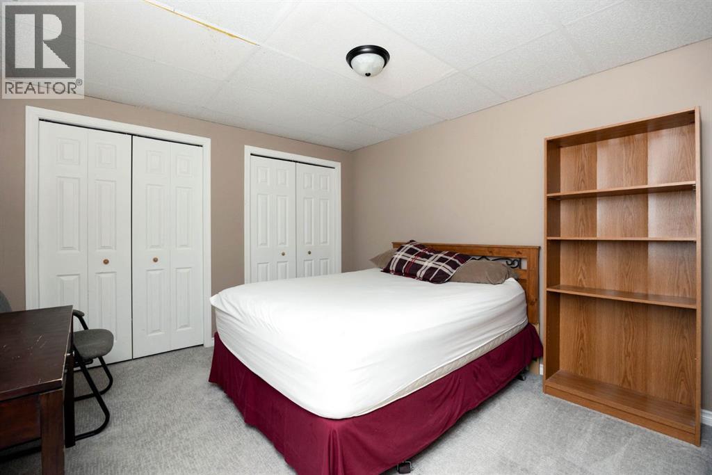 240 Sitka Drive — photo 23