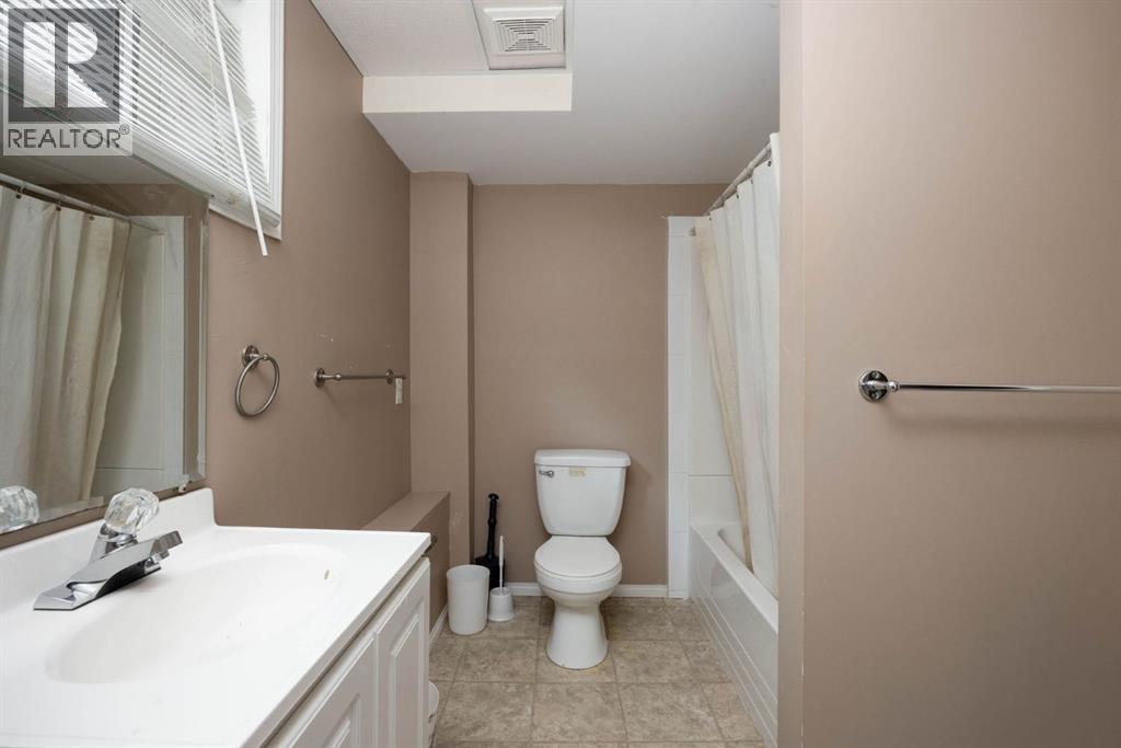 240 Sitka Drive — photo 24