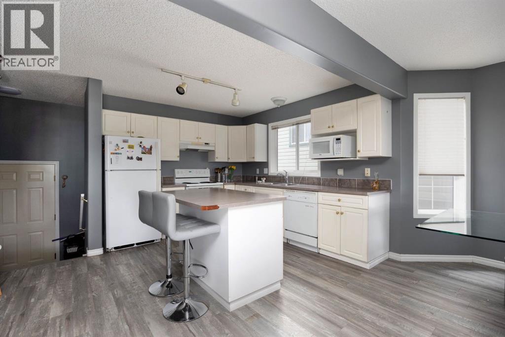 240 Sitka Drive — photo 9