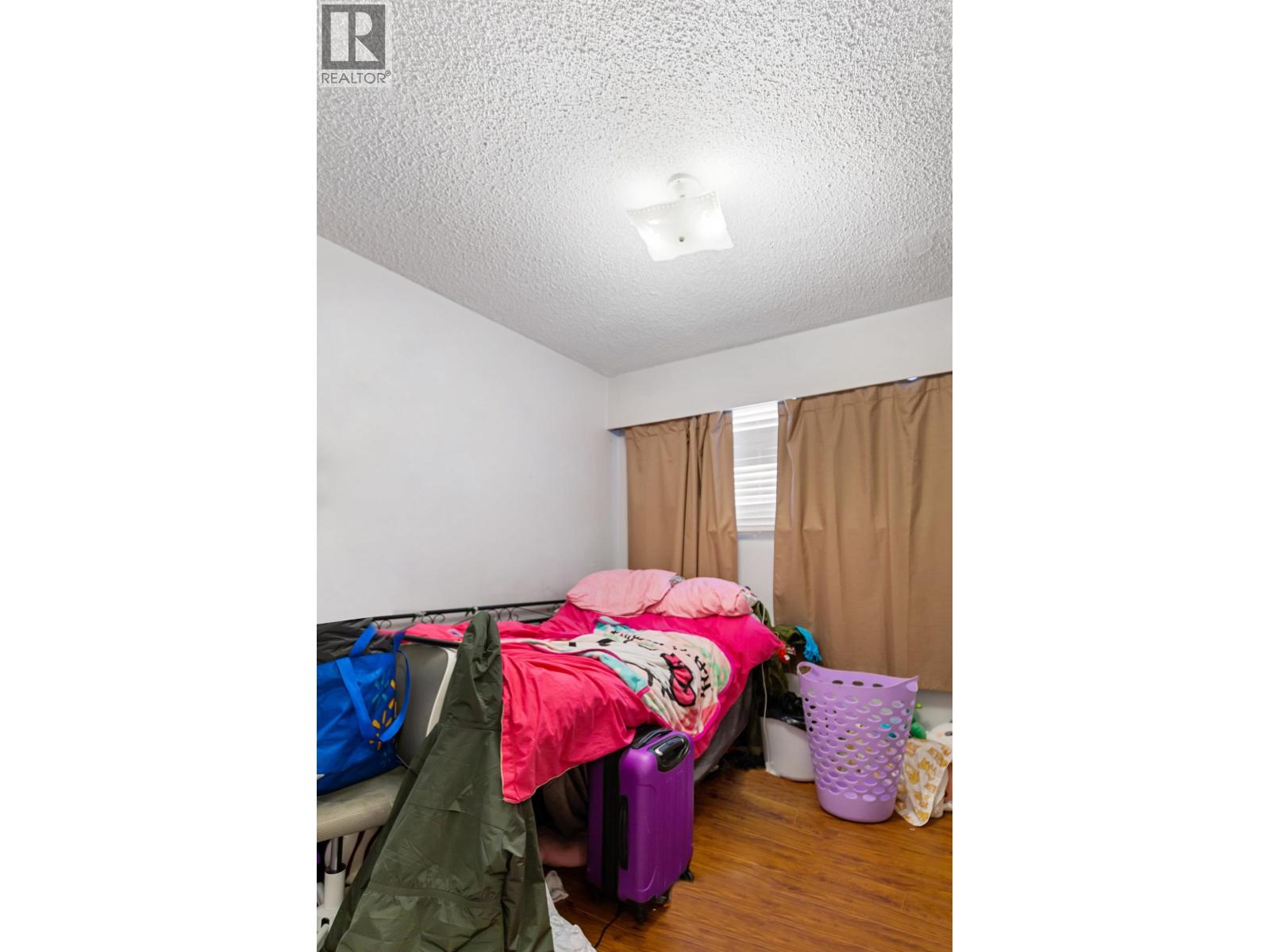 192 THACKER CRESCENT - 12