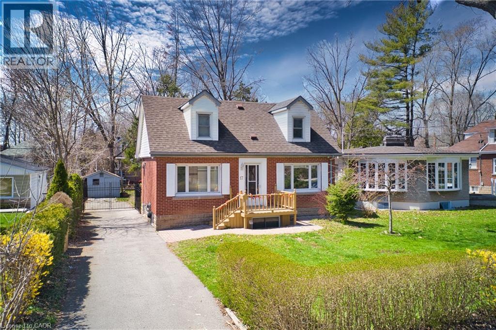 17 THORNDALE Street N - 5