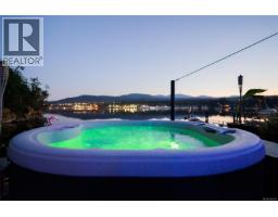 Kitchen - 4744 Brenton Page Rd, Ladysmith, BC V9G1L7 Photo 17