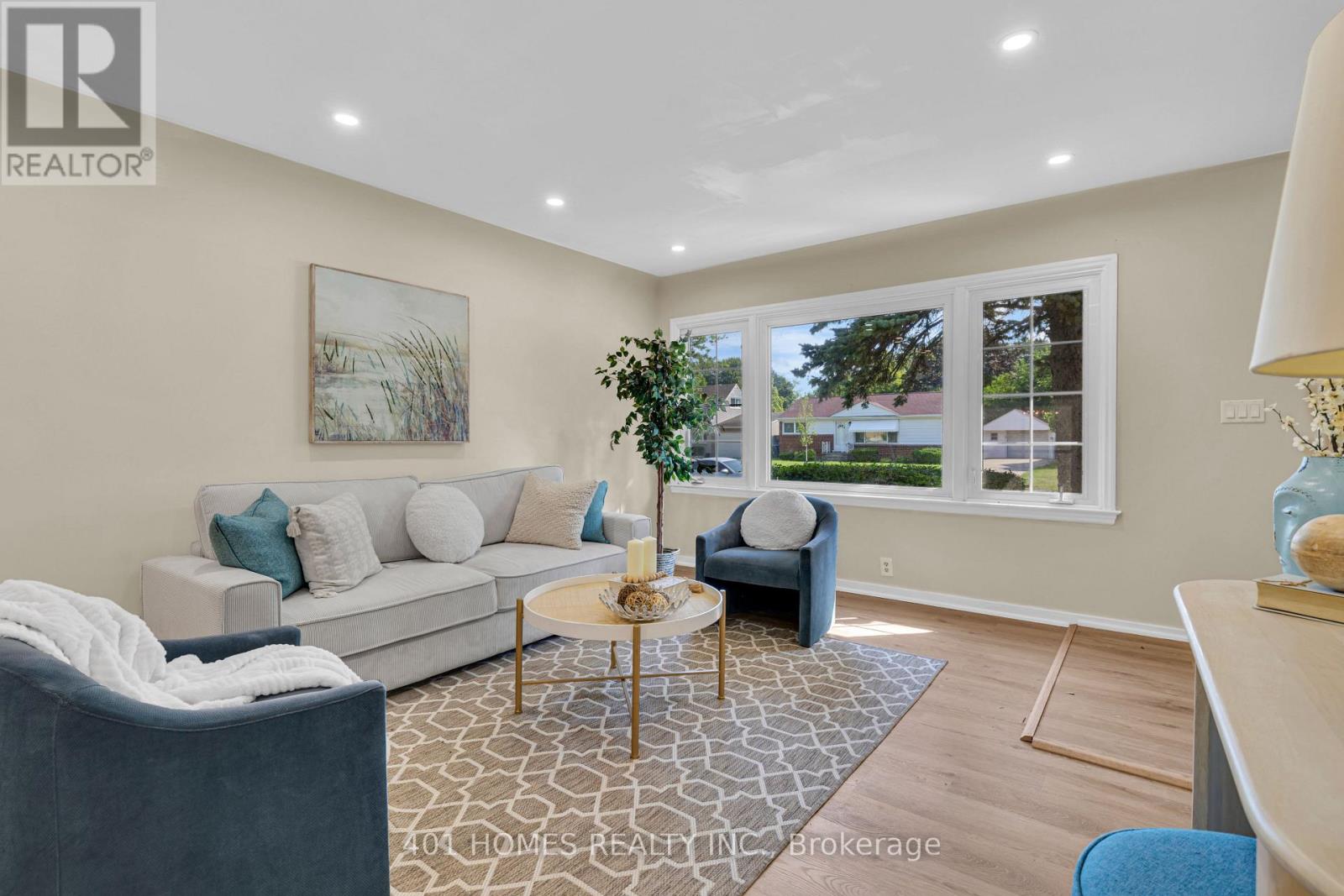 3711 DANDURAND BOULEVARD - 7