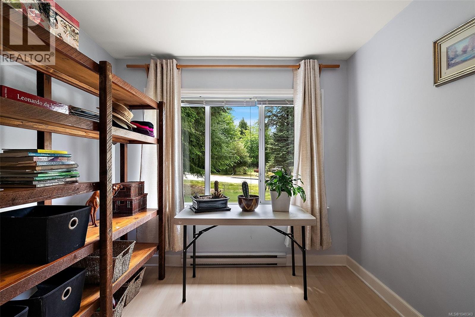  15 King George Street South, Lake Cowichan