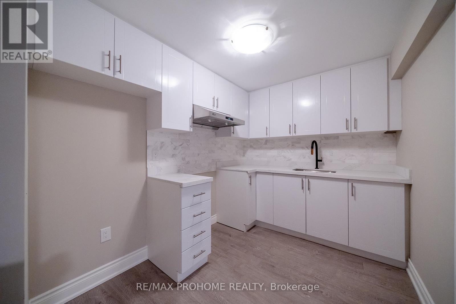 163 CARLTON ROAD - 32