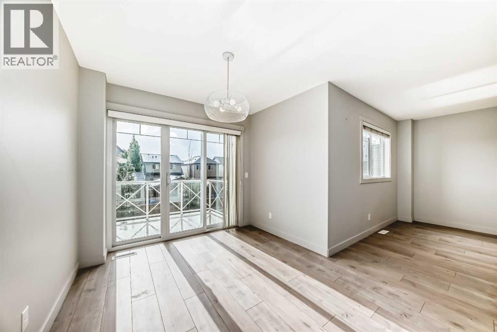 709 Skyview Ranch Grove NE - 11