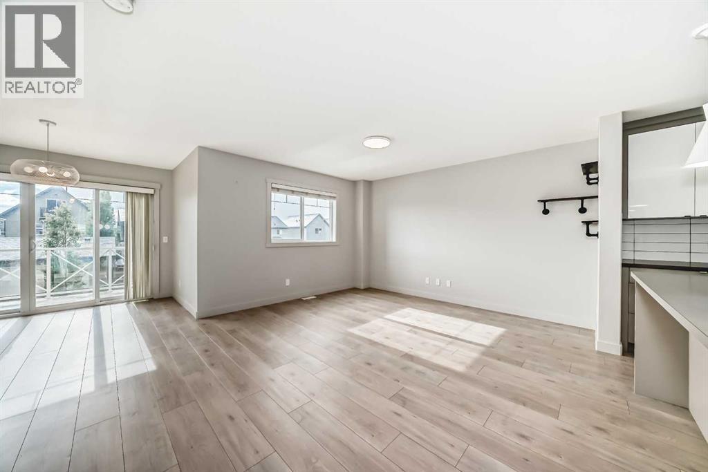 709 Skyview Ranch Grove NE - 15