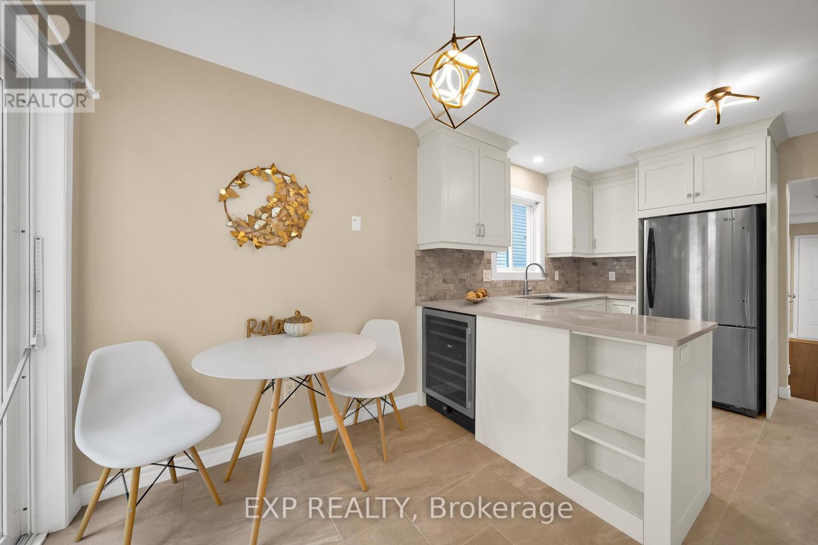 43 TRUMP AVENUE - 13