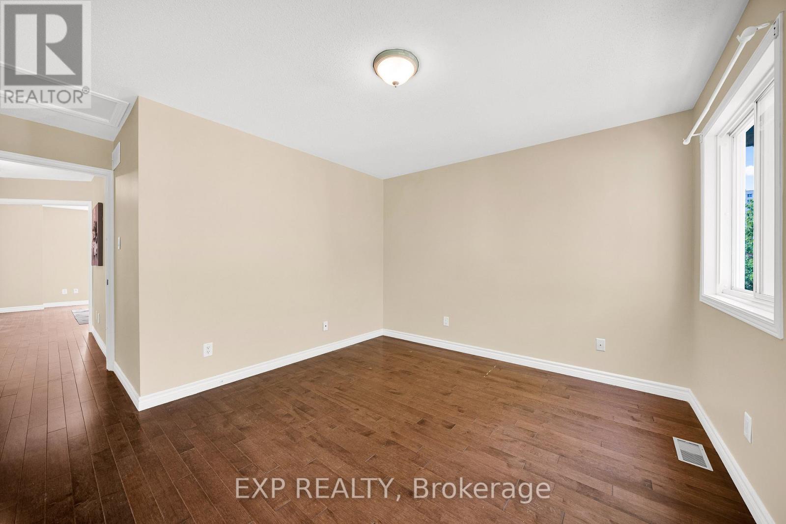 43 TRUMP AVENUE - 21