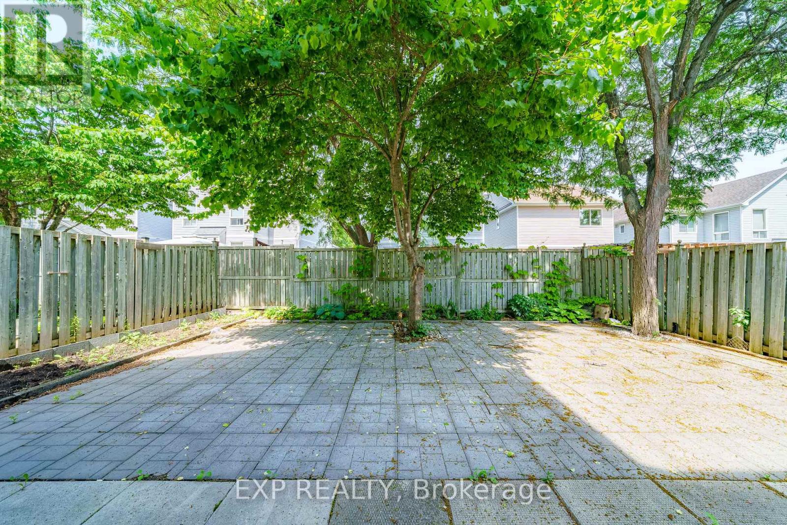 43 TRUMP AVENUE - 33