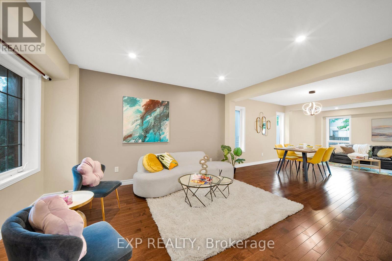43 TRUMP AVENUE - 6