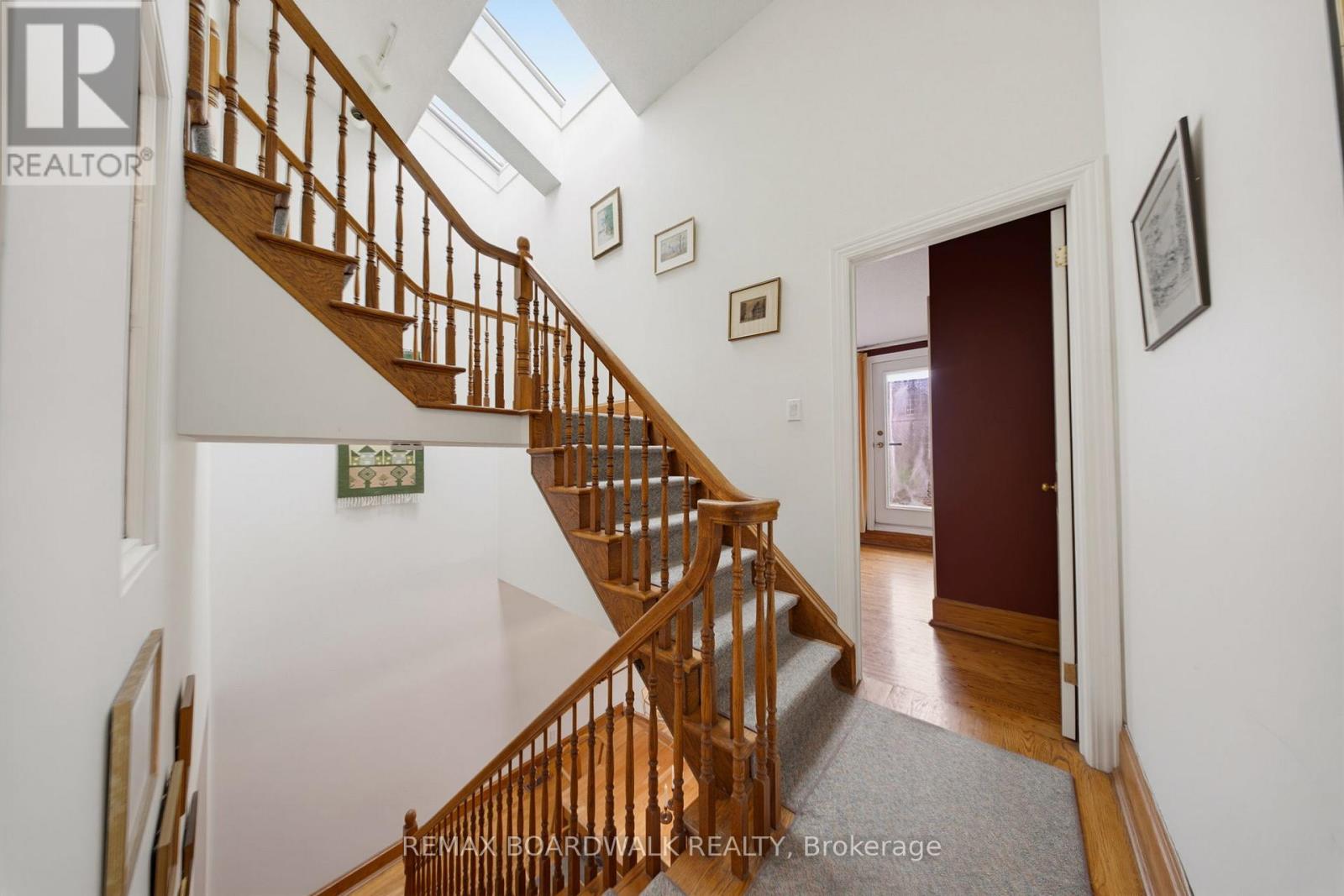 3 Bed, 3 Bath House for Sale in Ottawa – B – 595 BESSERER STREET, Ottawa – MLS# X13442432 - Image 25