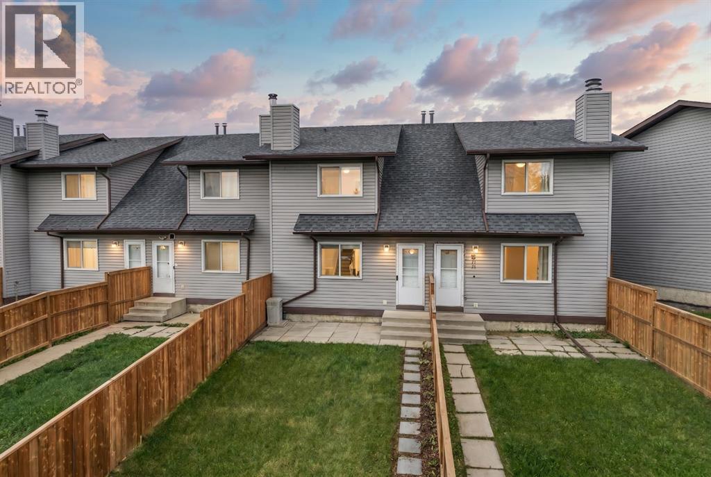 Enjoy summer in your private backyard