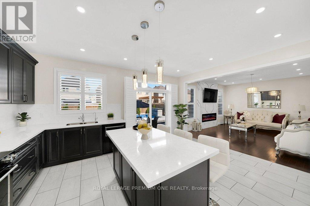 31 PRADY LANE - 12