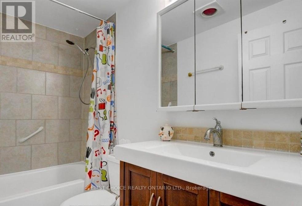 2 Bed, 2 Bath House for Sale in Ottawa – 2986 BEAMAN LANE, Ottawa – MLS# X13442236 - Image 35