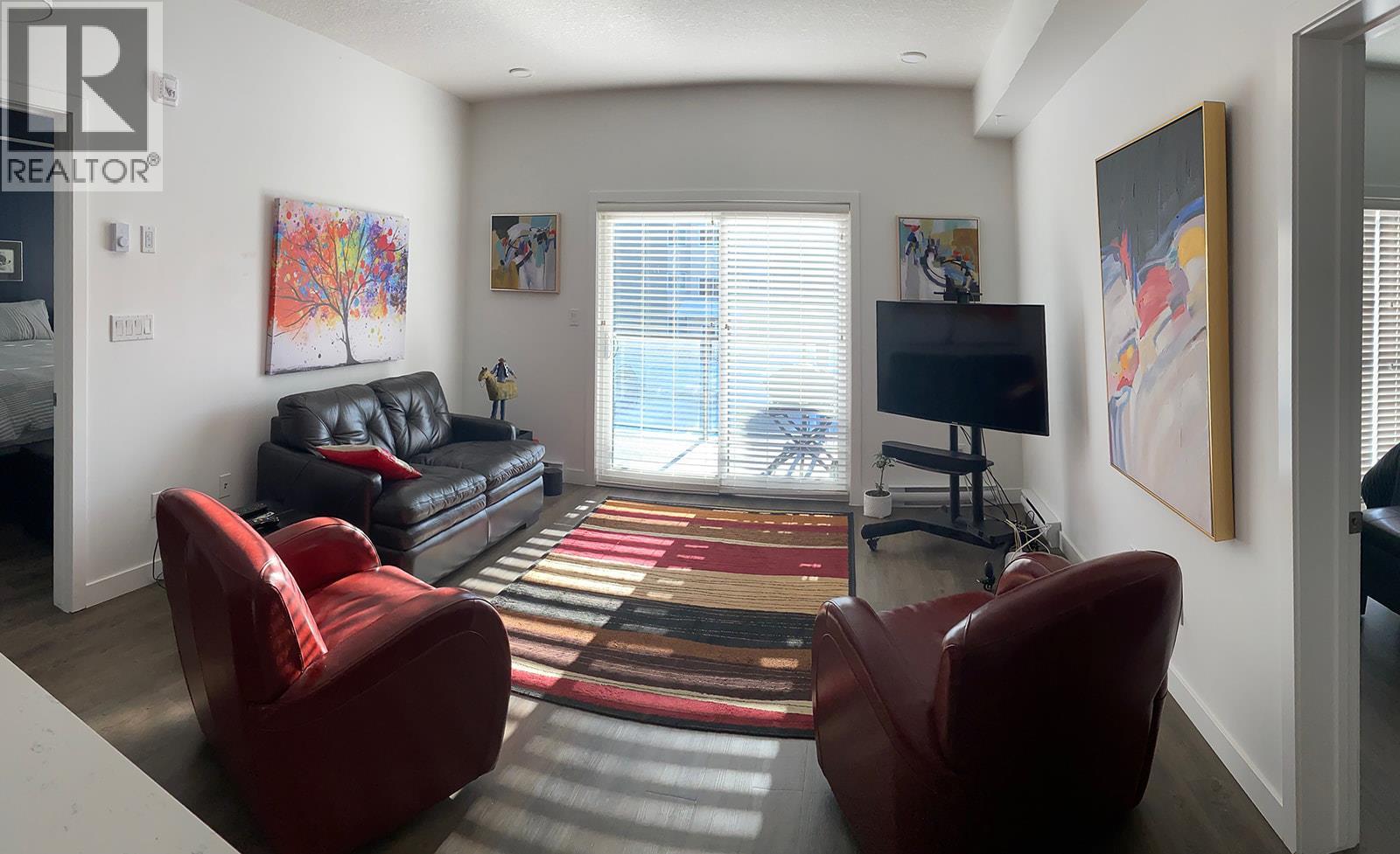 #1206 410 5TH Avenue - 5