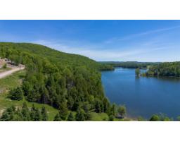 Ch. Germain, #8, Saint Aime Du Lac Des Iles, QC J0W1J0 Photo 6