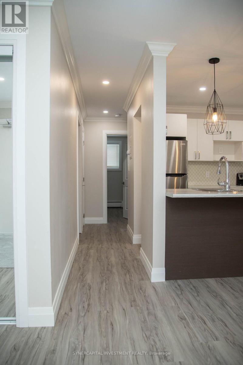 125 - 145 - 165 - 185 CATHERINE STREET - 34