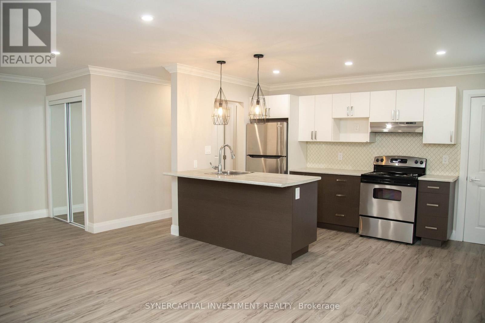 125 - 145 - 165 - 185 CATHERINE STREET - 7