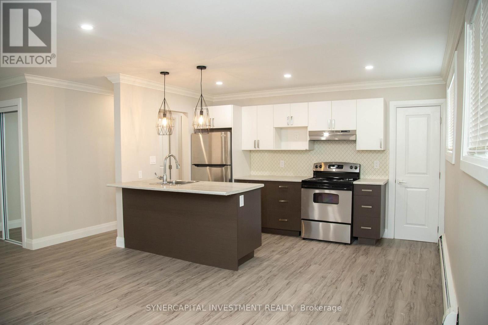 125 - 145 - 165 - 185 CATHERINE STREET - 9