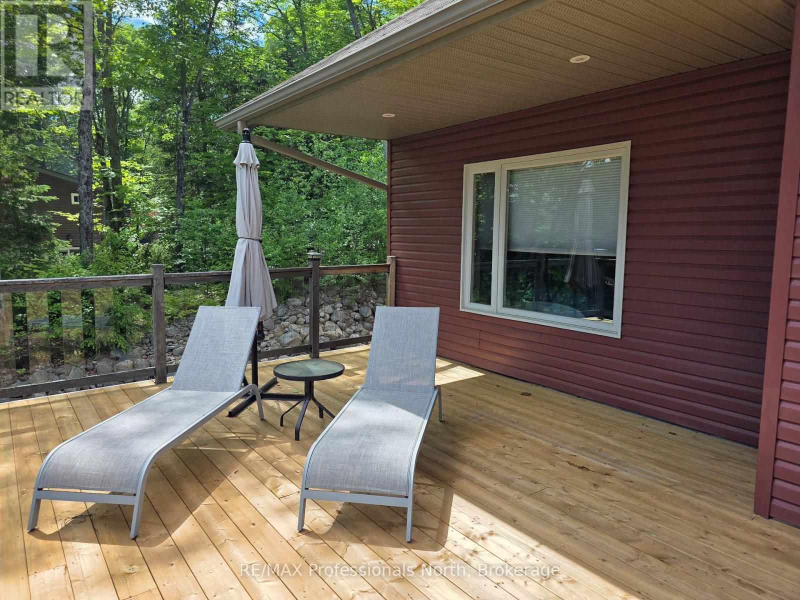 98 LYNX DRIVE - Image 24