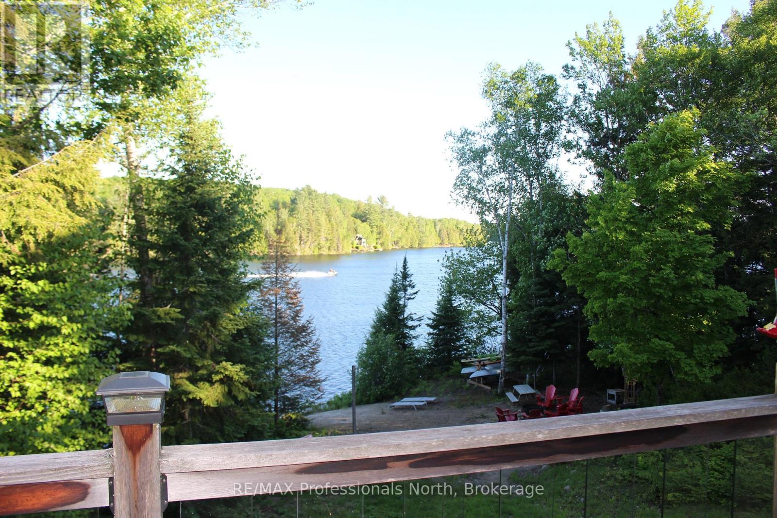98 LYNX DRIVE - Image 35