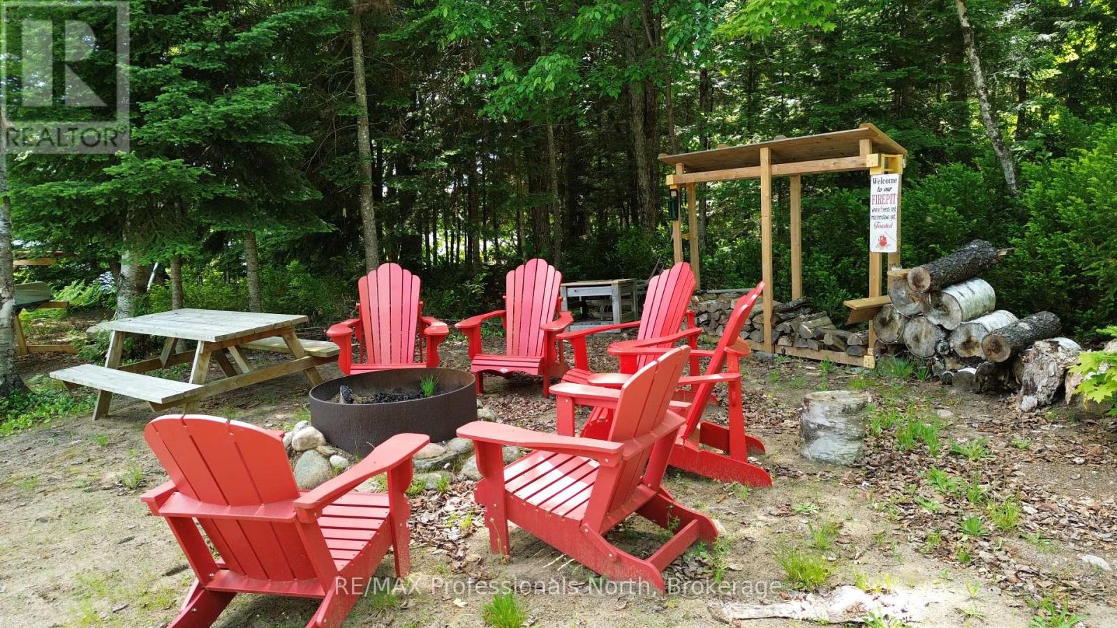 98 LYNX DRIVE - Image 36